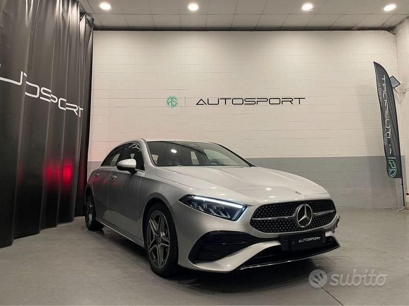 Argento Usata 2023 Mercedes A180 AMG line Due volumi | 31.900 € (Ottimo prezzo) - Immagine 1/4