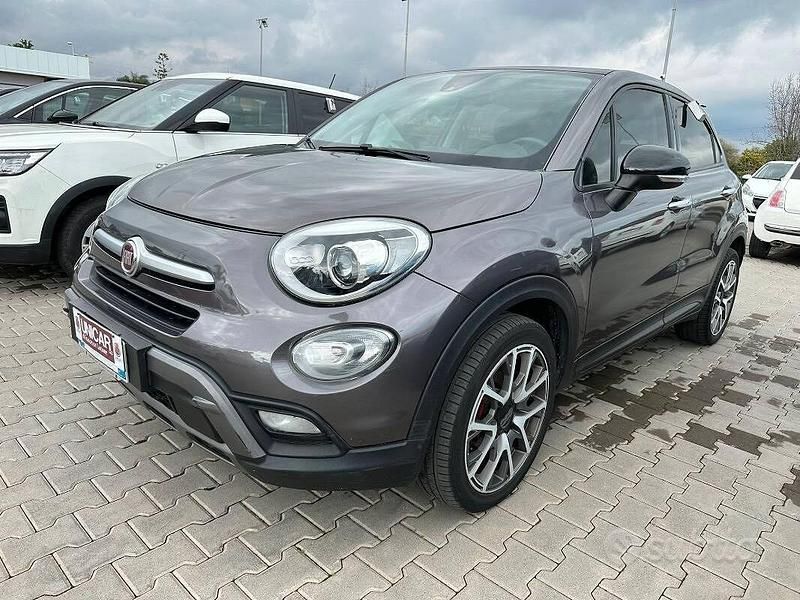 Usata Fiat 500X Cross 140 CV (102 kW) 2016 SUV