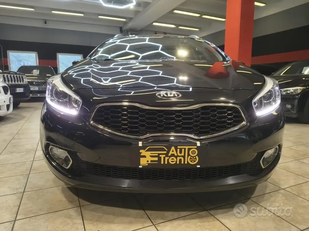 Usata Kia Ceed Sportswagon 110 CV (80 kW) 2013 Nero Station wagon