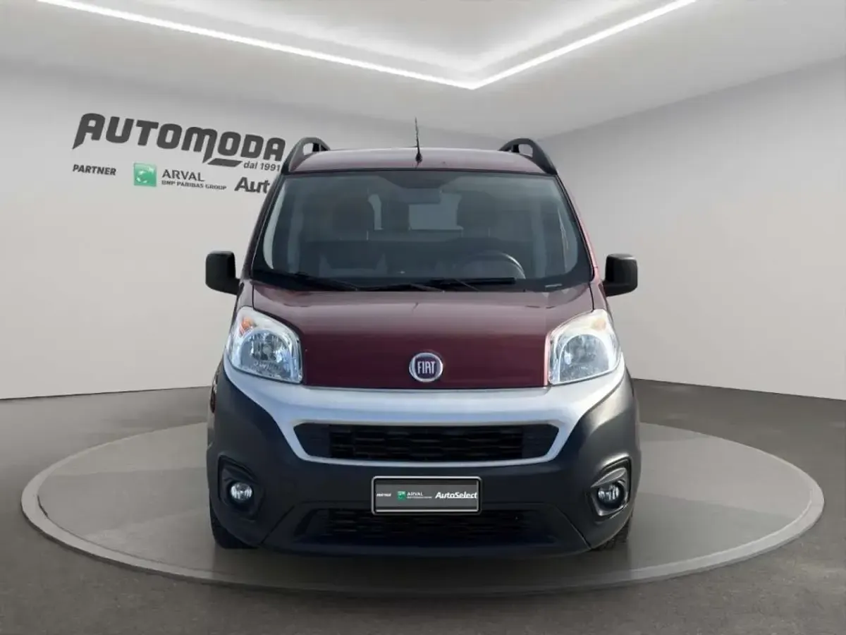 Usata Fiat Fiorino 95 CV (69 kW) 2020 Rosso Monovolume