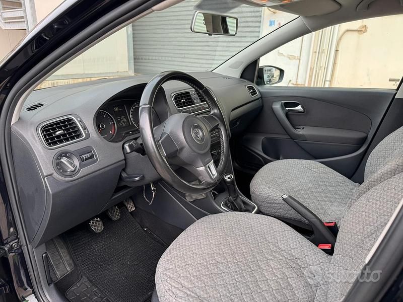 Usata VW Polo 69 CV (50 kW) 2011 Nero Utilitaria