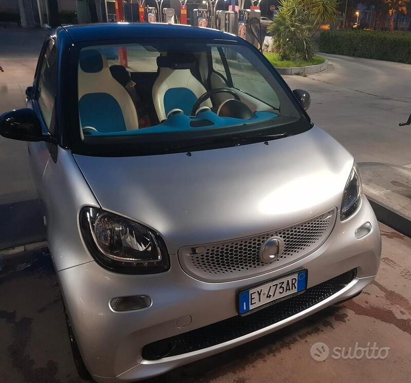 Usato 2014 Smart ForTwo Coupé 1.0 Benzin 71 CV (9.499 €)