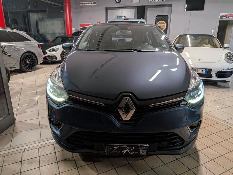 Usata Renault Clio IV 102 CV (75 kW) 2017 Grigio Berlina