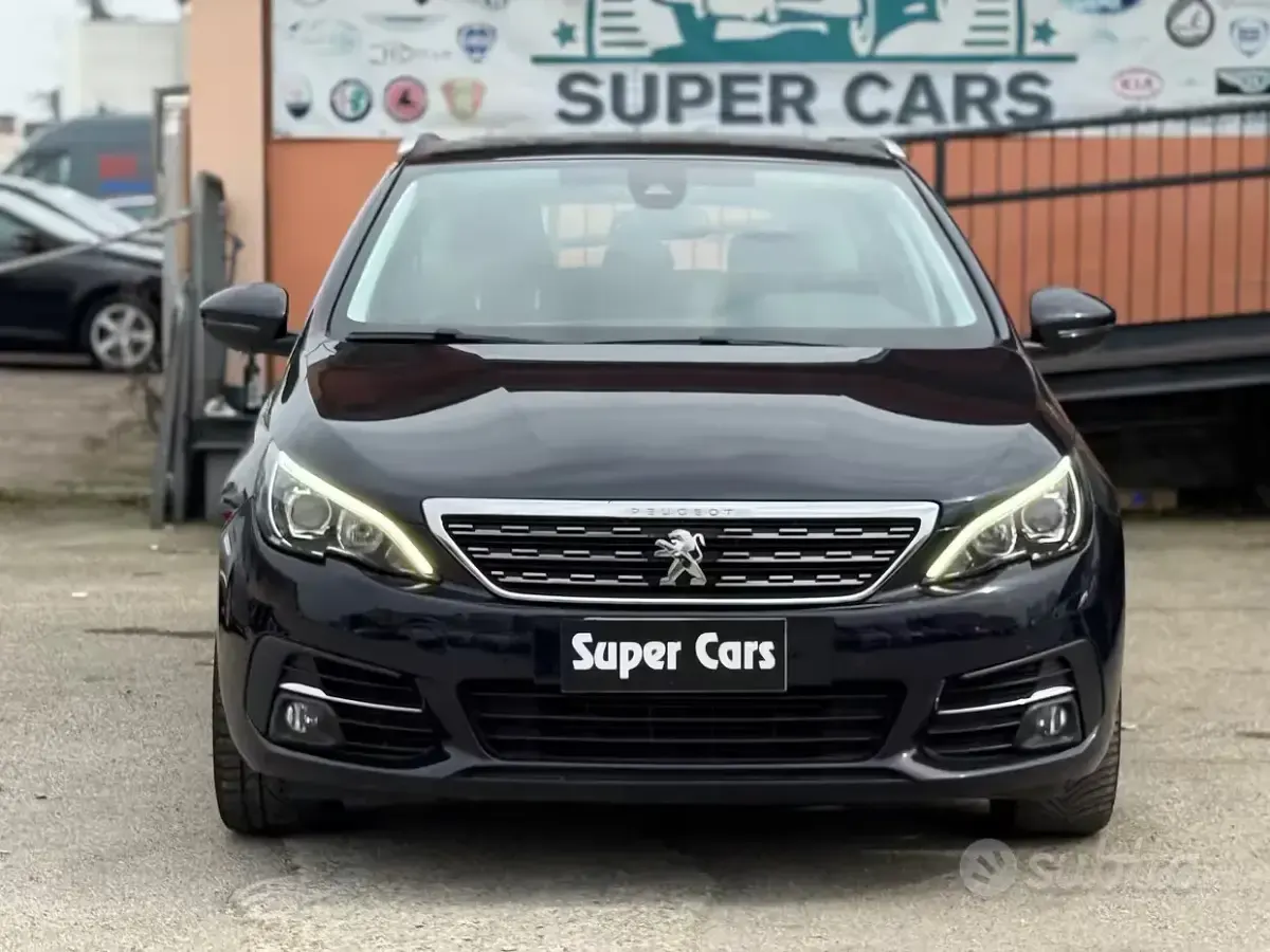 Usata Peugeot 308 GT-line 131 CV (96 kW) 2020 Blu Station wagon