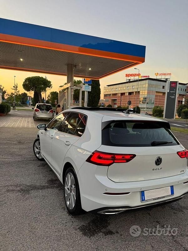 Usata VW Golf VII 150 CV (110 kW) 2020 Bianco Berlina