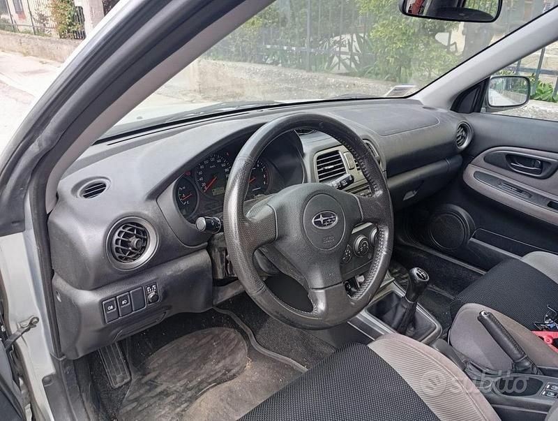 Usata Subaru Impreza 160 CV (117 kW) 2007 Grigio Station wagon