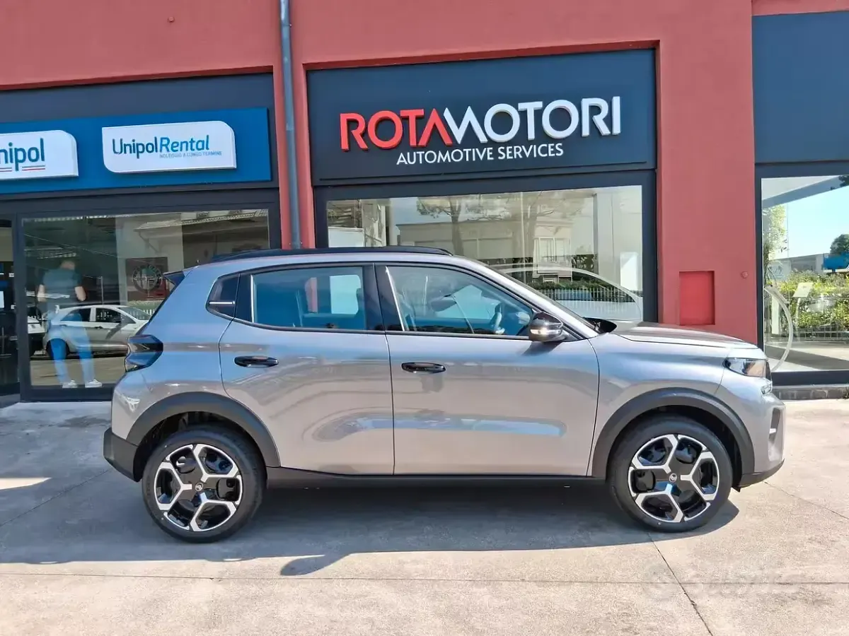 Nuova Citroën C3 PureTech 100 CV (73 kW) 2026 Grigio SUV