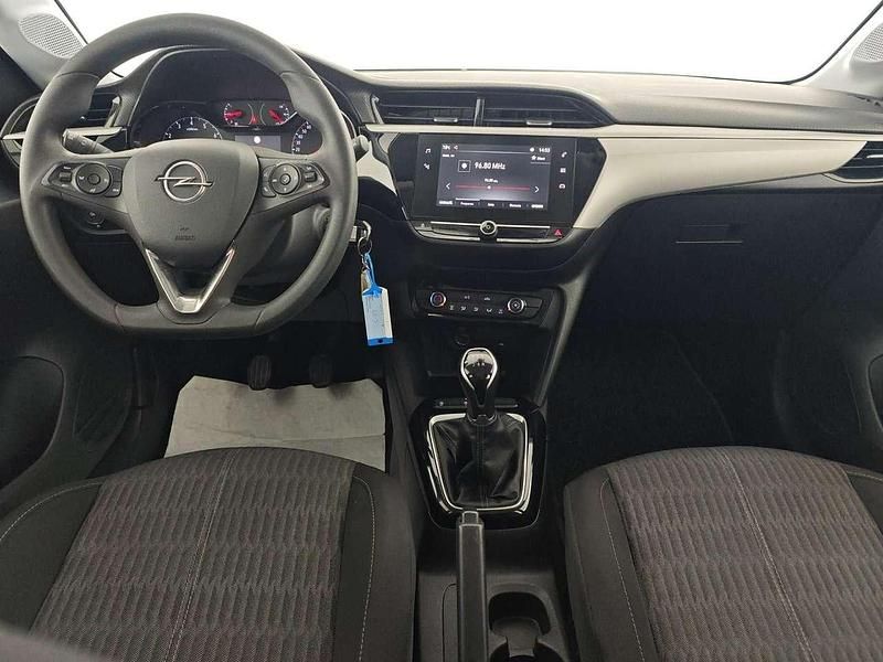 Usata Opel Corsa Edition 75 CV (55 kW) 2023 Blu/azzurro Utilitaria