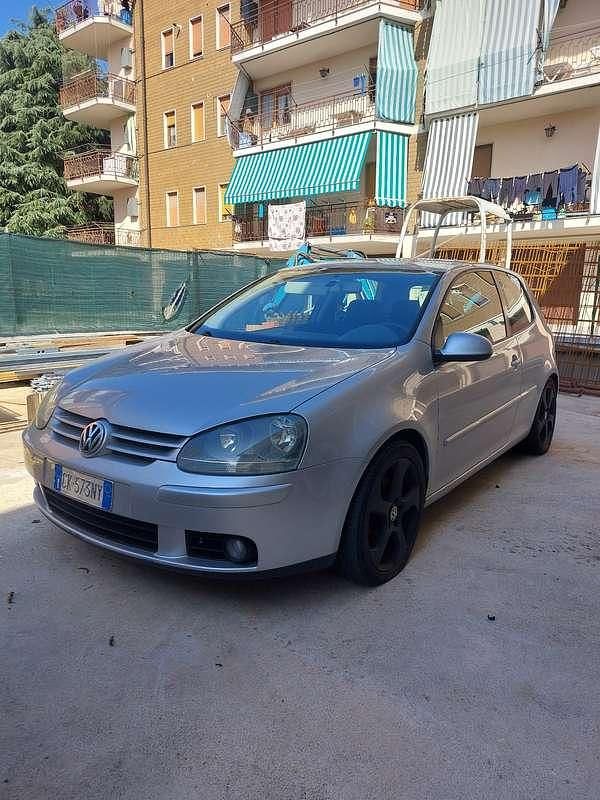 Usata 2004 VW Golf IV Sportline Tre volumi | 2950 € (Ottimo prezzo) - Immagine 1/2