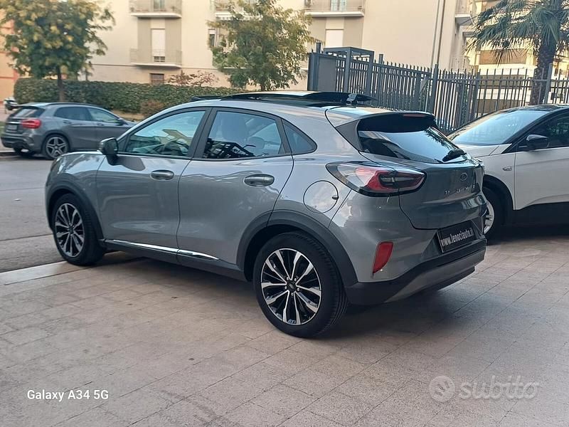 Usata Ford Puma Titanium 125 CV (91 kW) 2023 Grigio Berlina