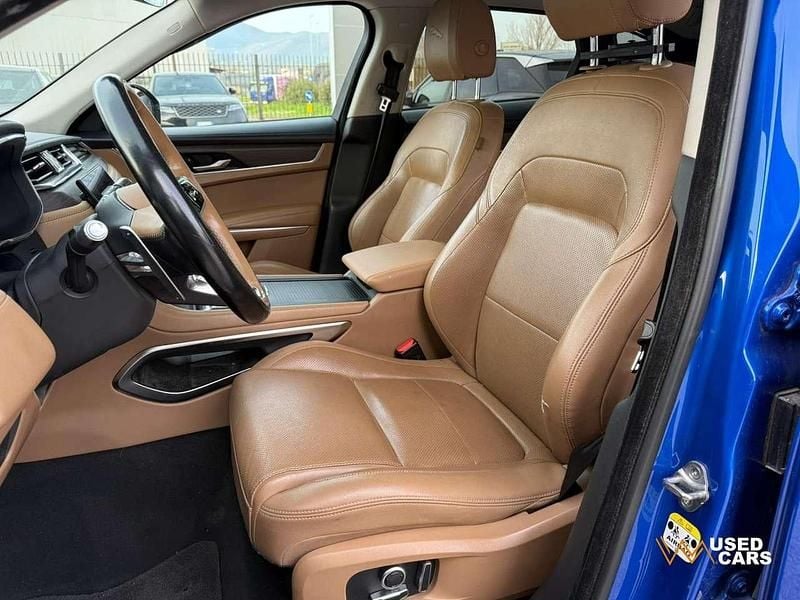 Usata Jaguar F-Pace 204 CV (150 kW) 2021 Blu/azzurro SUV