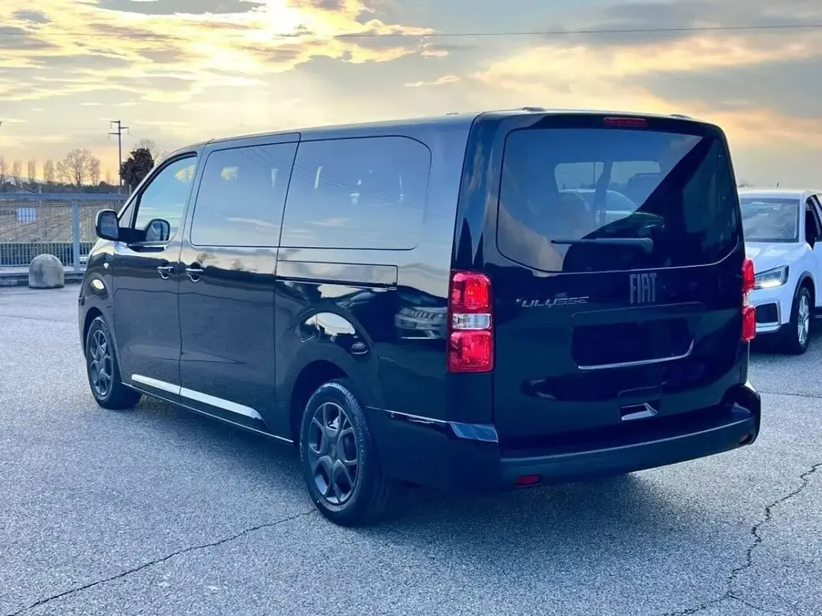Nuova Fiat Ulysse S 131 kW (179 CV) 2026 Nero Monovolume
