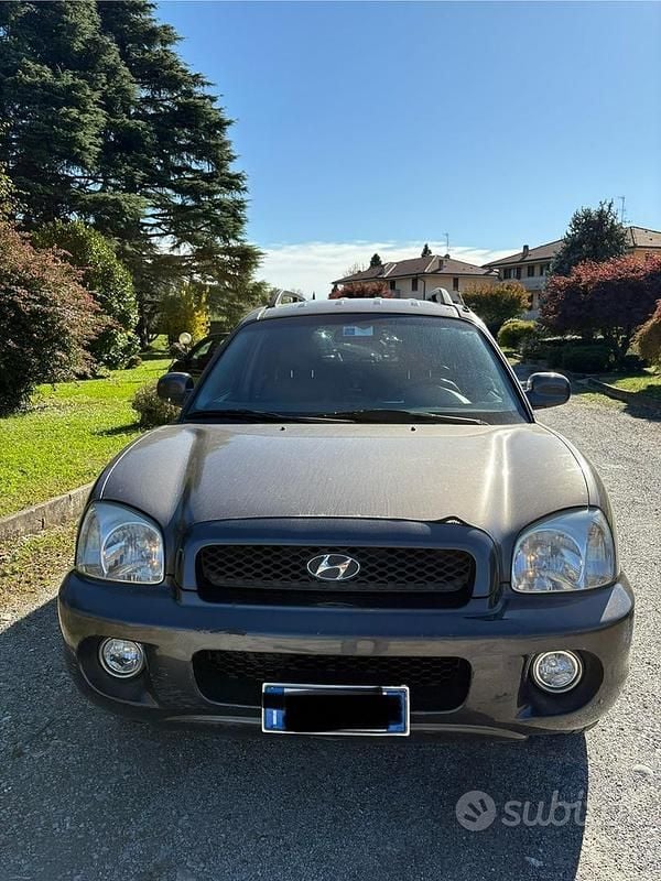 Usata Hyundai Santa Fe 2005 Grigio SUV