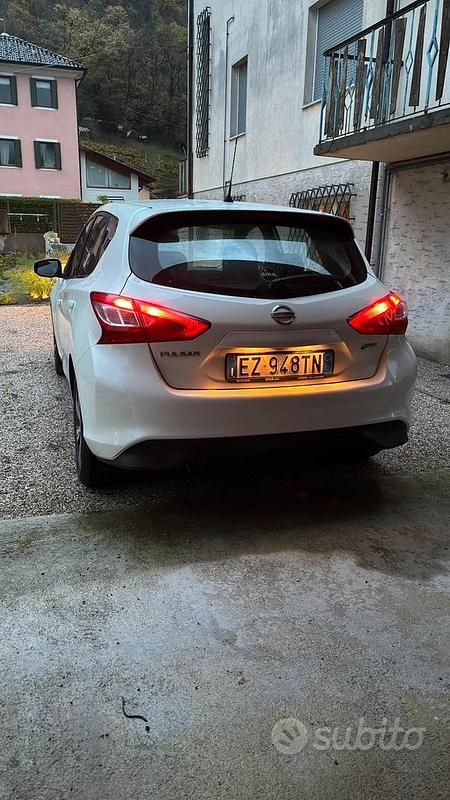 Usata Nissan Pulsar 110 CV (80 kW) 2015 Bianco Berlina