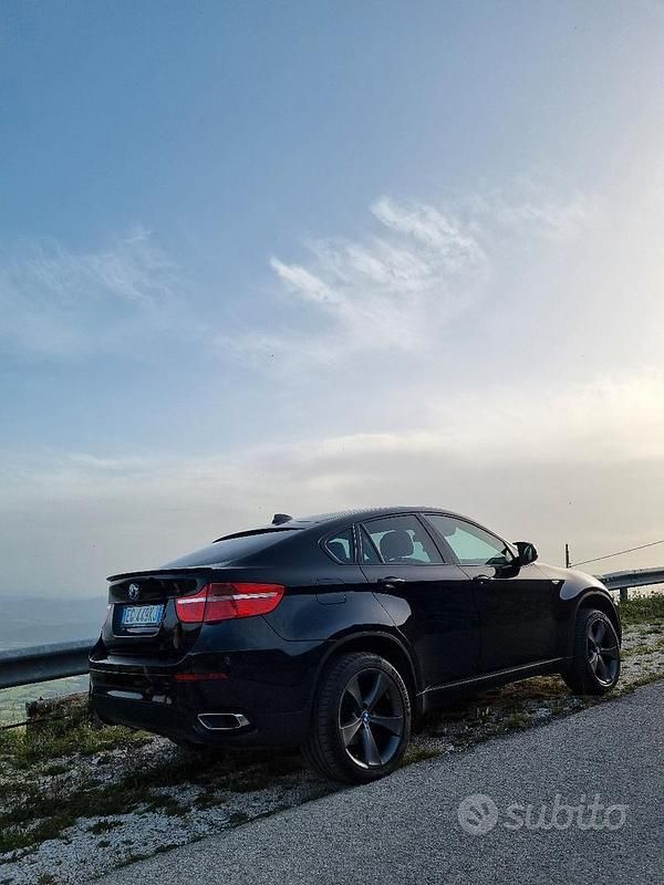 Usado BMW X6 306 HP (225 kW) 2011 Preto SUV