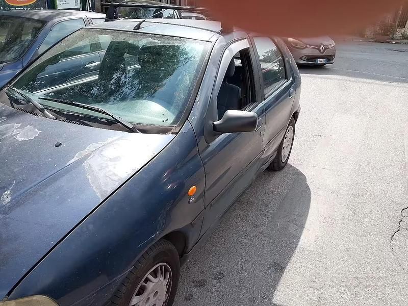 Usata Fiat Palio 2000 Blu Berlina