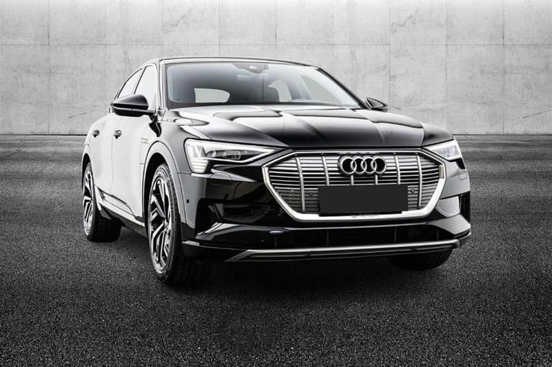 Usata Audi e-tron S-Line 158 kW (215 CV) 2022 Nero SUV