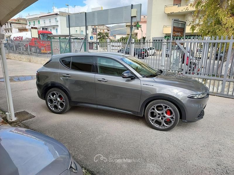 Usata Alfa Romeo Tonale Edizione Speciale 131 CV (96 kW) 2022 Gray SUV