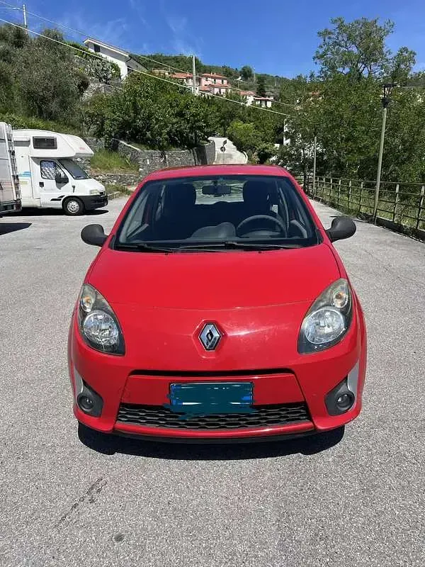 Usata Renault Twingo 58 CV (42 kW) 2010 Rosso Utilitaria