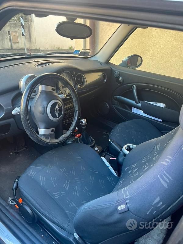 Usata Mini Cooper 2006 Rosso Utilitaria
