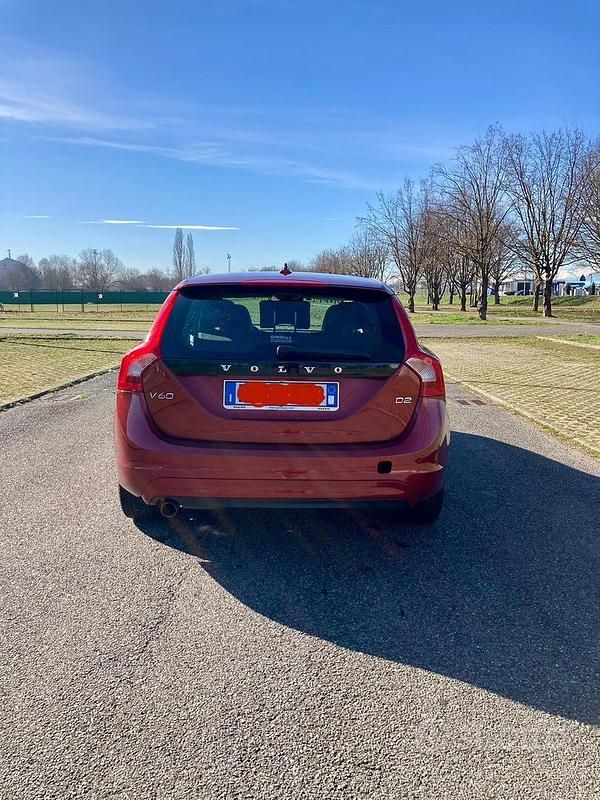 Usata Volvo V60 2015 Rosso Station wagon