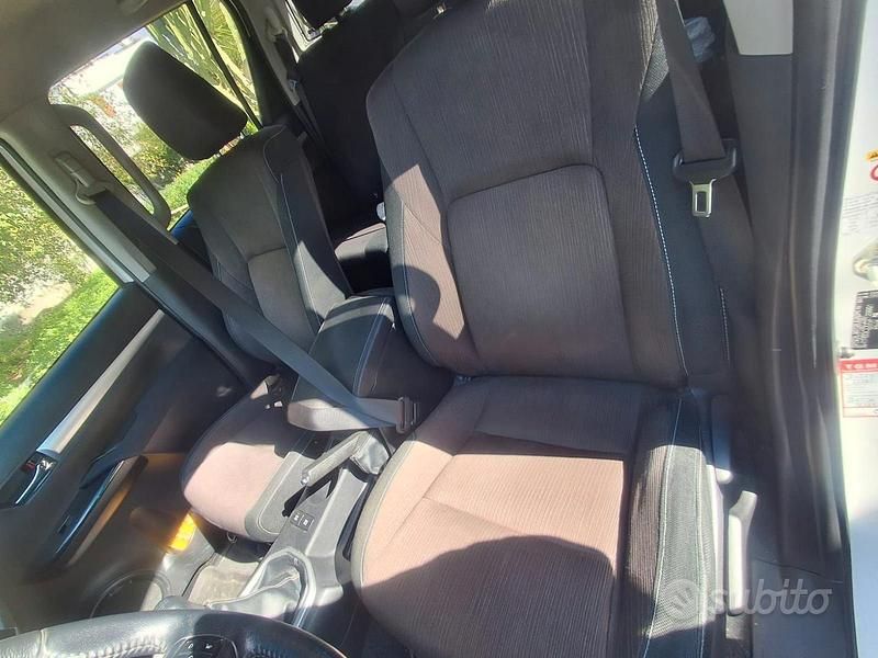Usata Toyota HiLux 150 CV (110 kW) 2018 Bianco Pick-up