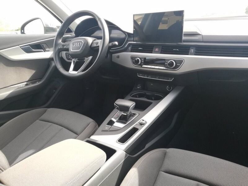 Usata Audi A4 Advanced 163 CV (119 kW) 2022 Grigio Station wagon