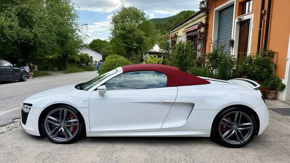 Usata Audi R8 Spyder 525 CV (386 kW) 2012 Other Cabrio