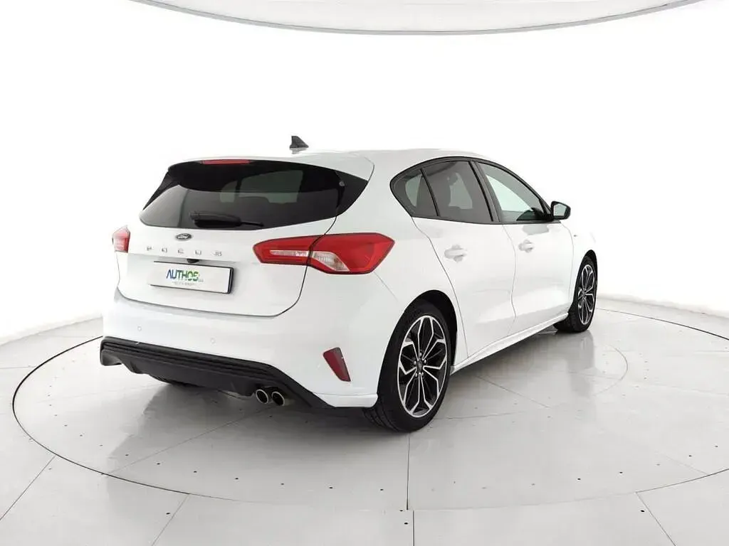 Occasion Ford Focus ST-Line 120 ch (88 kW) 2021 Blanc Berline