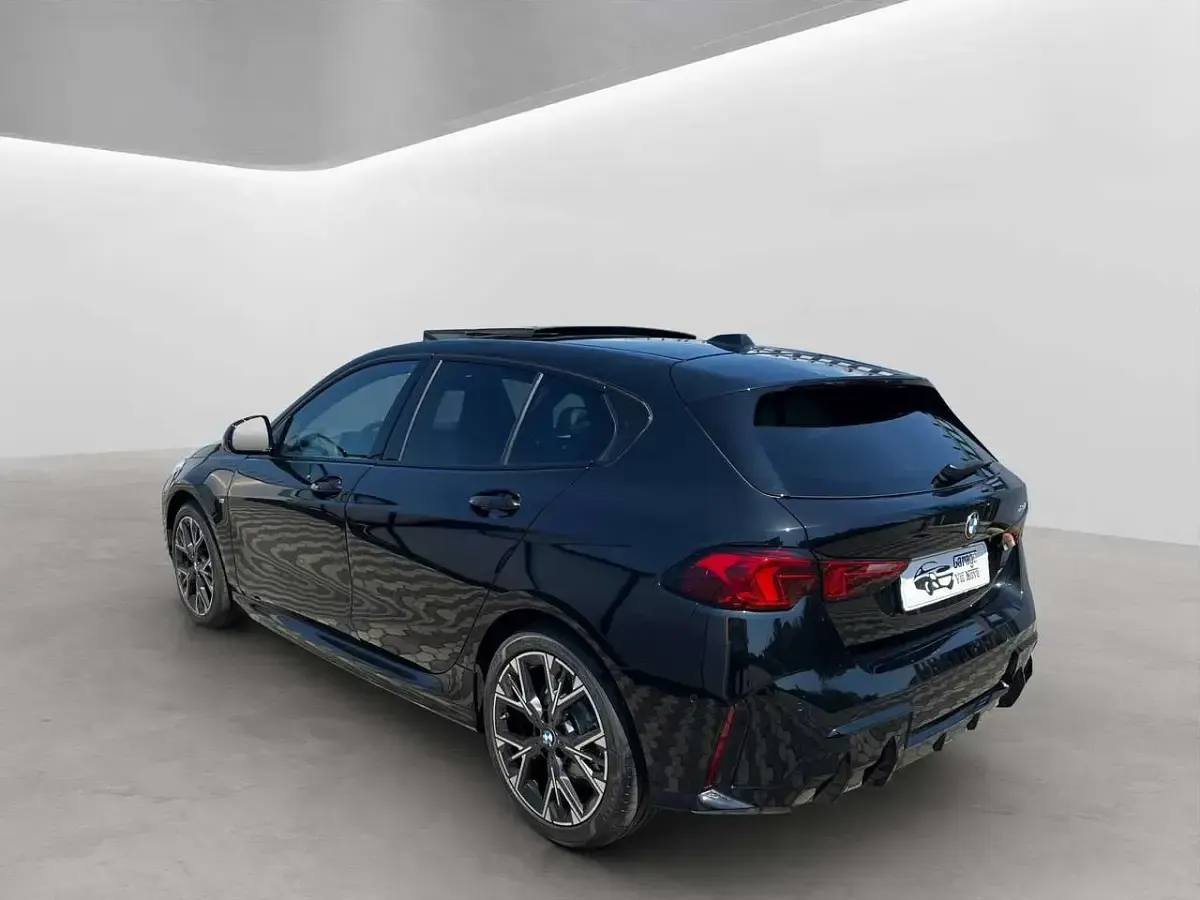 Usata BMW 118 M Sport 150 CV (110 kW) 2025 Nero Utilitaria