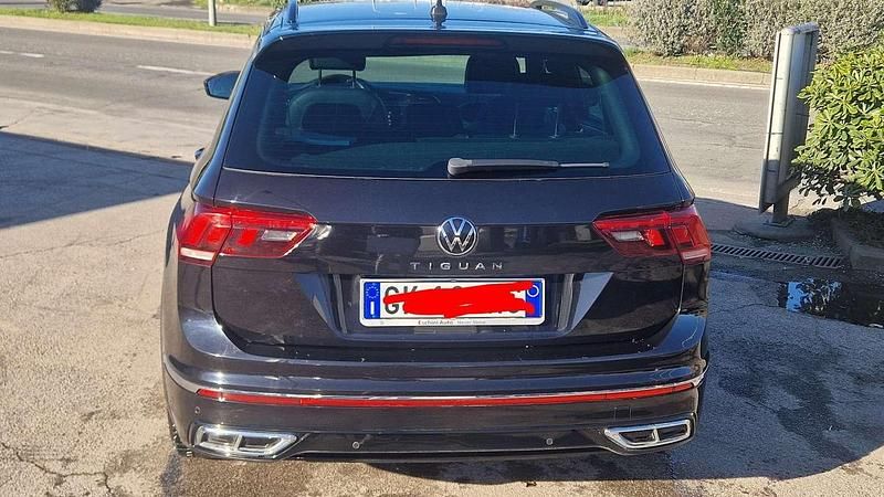 Usata VW Tiguan R-line 150 CV (110 kW) 2022 SUV
