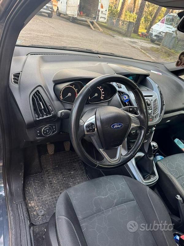 Usata Ford B-MAX 100 CV (73 kW) 2013 Blu Monovolume