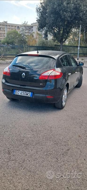 Usata Renault Mégane 110 CV (80 kW) 2010 Nero Berlina