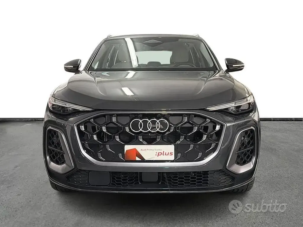 Nuova Audi Q5 S-Line 204 CV (150 kW) 2026 Grigio SUV