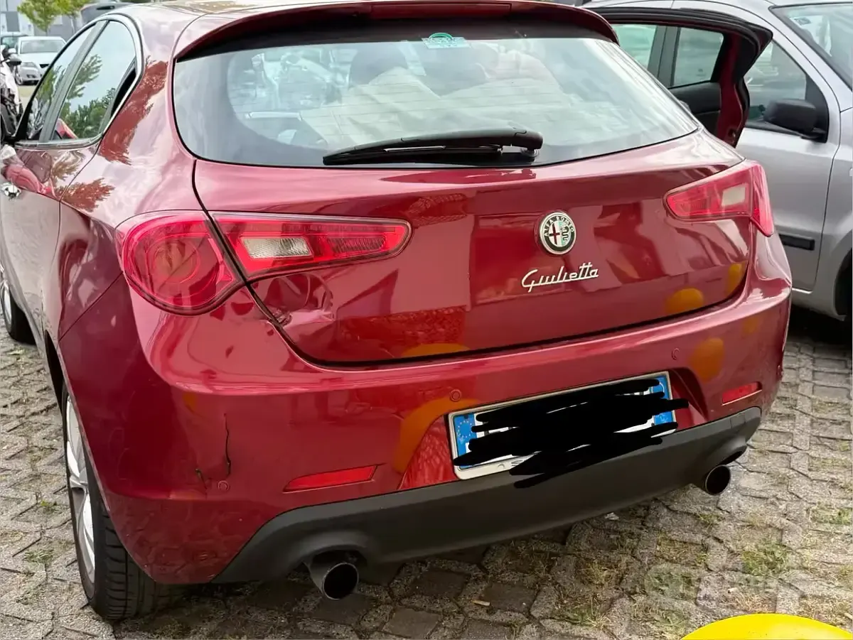 Usata Alfa Romeo Giulietta Progression 170 CV (125 kW) 2011 Utilitaria