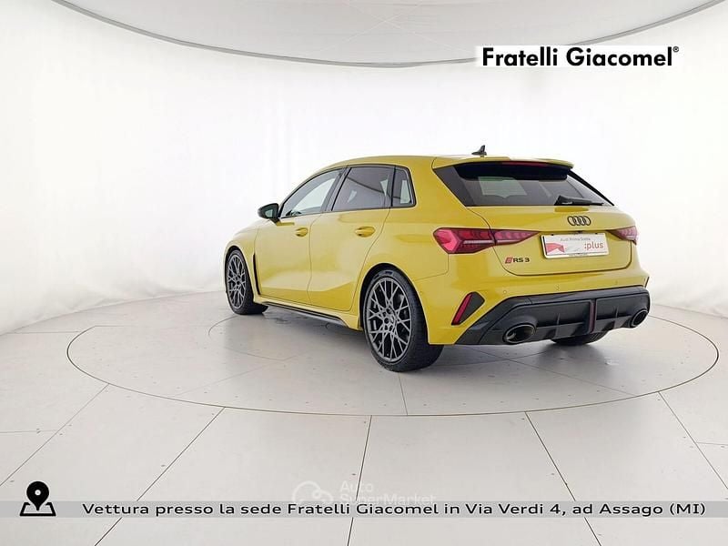 Usata Audi RS3 Ambiente 400 CV (294 kW) 2025 Giallo pitone metallizzato Berlina