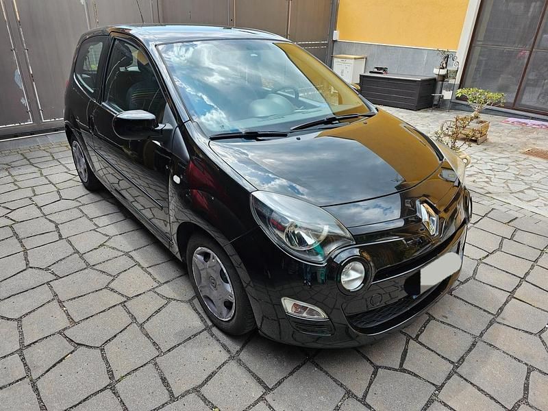 Nero Usata 2013 Renault Twingo Due volumi | 6300 € (Buon prezzo) - Immagine 1/4