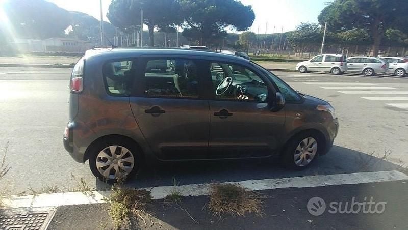 Usata Citroën C3 Picasso 92 CV (67 kW) 2011 Grigio Monovolume