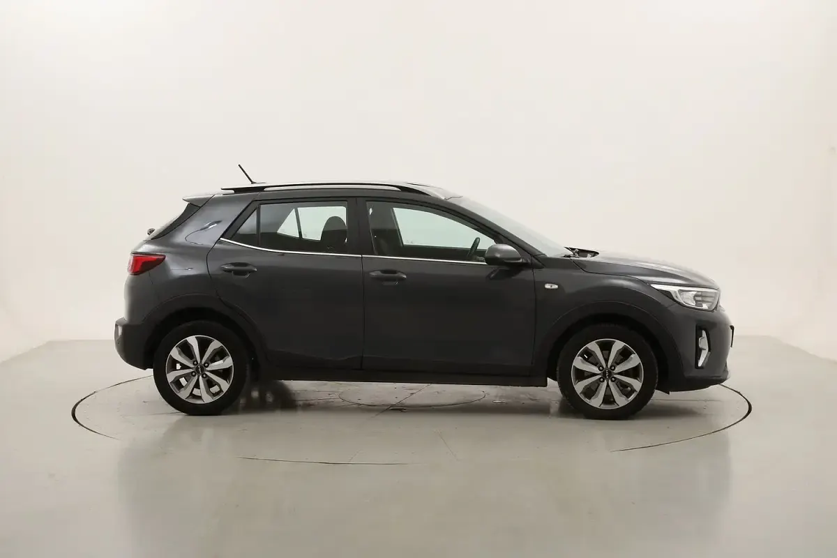 Usata Kia Stonic Style 100 CV (73 kW) 2022 SUV