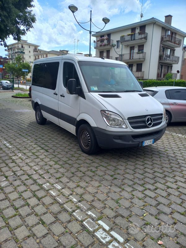 Bianco Usata 2009 Mercedes Sprinter Furgone | 8000 € (Molto cara) - Immagine 1/3