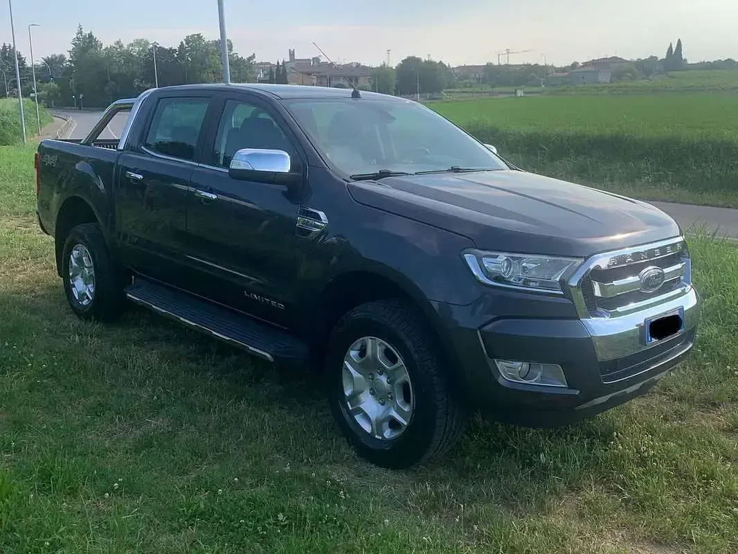 Usata Ford Ranger Limited 160 CV (117 kW) 2016 Pick-up