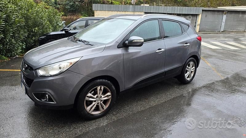 Usata Hyundai ix35 Comfort 136 CV (100 kW) 2011 Grigio SUV