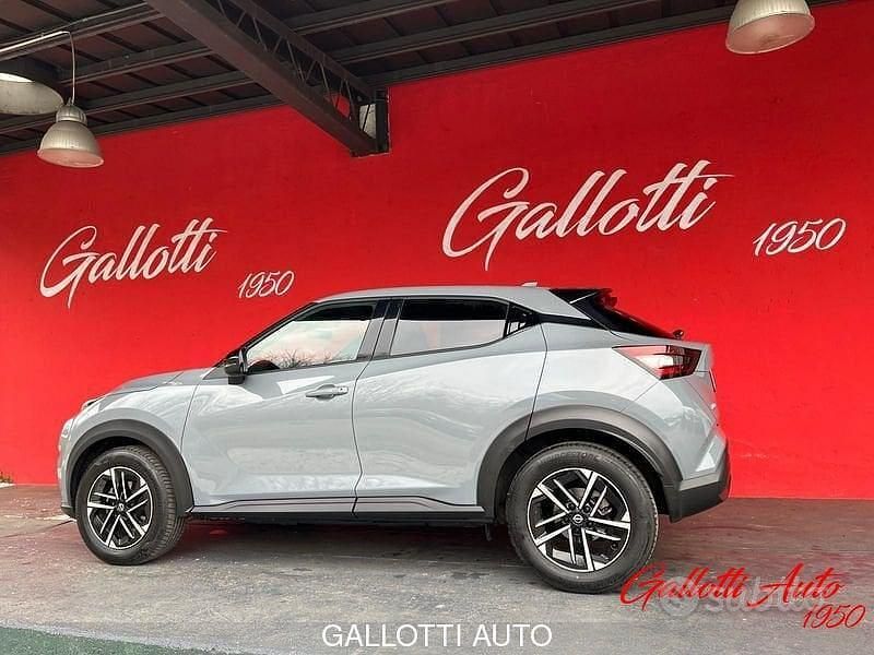 Usata Nissan Juke N-Connecta 114 CV (83 kW) 2025 Ceramic grey SUV