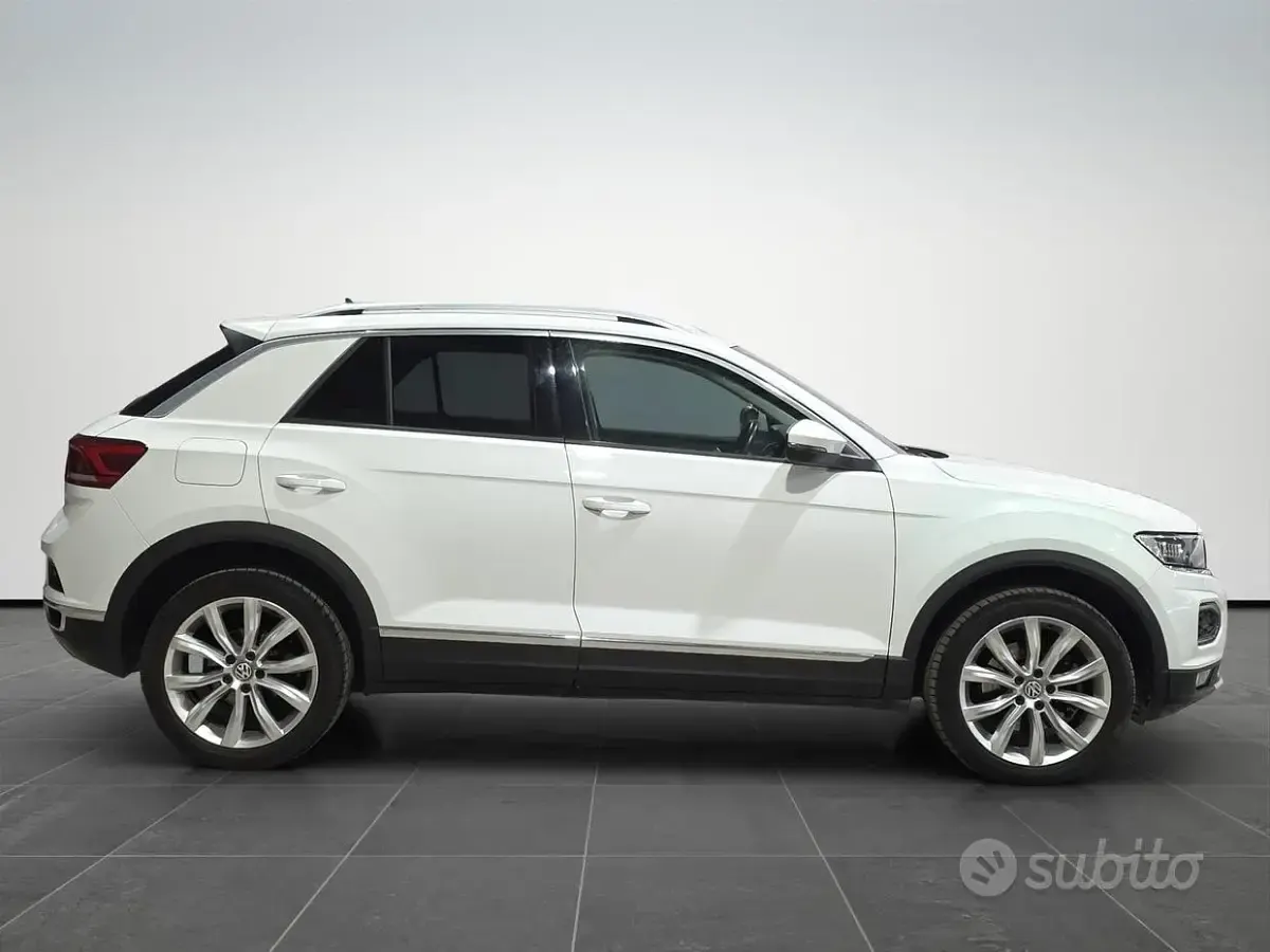 Usata VW T-Roc Advance 150 CV (110 kW) 2018 Bianco SUV