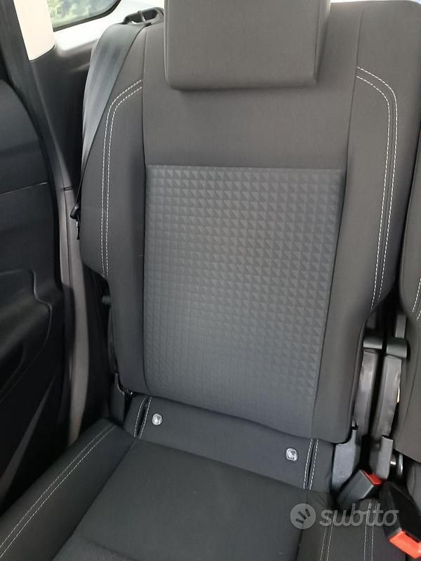 Usata Ford C-MAX 120 CV (88 kW) 2016 Grigio Monovolume