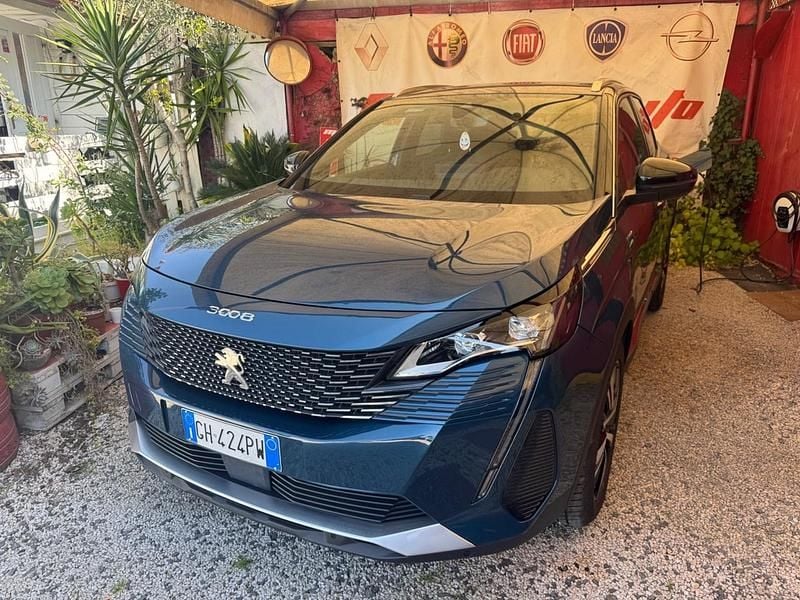 Usata Peugeot 3008 200 CV (147 kW) 2022 Verde SUV
