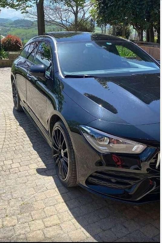 Usata Mercedes CLA250e Shooting Brake Premium 160 CV (117 kW) 2020 Nero Station wagon