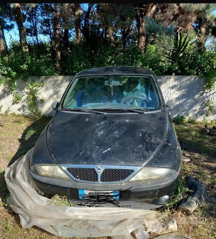 Usata Lancia Ypsilon 1998 Nero Utilitaria