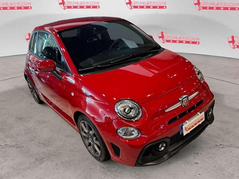 Usata Abarth 595 165 CV (121 kW) 2023 Rosso Utilitaria