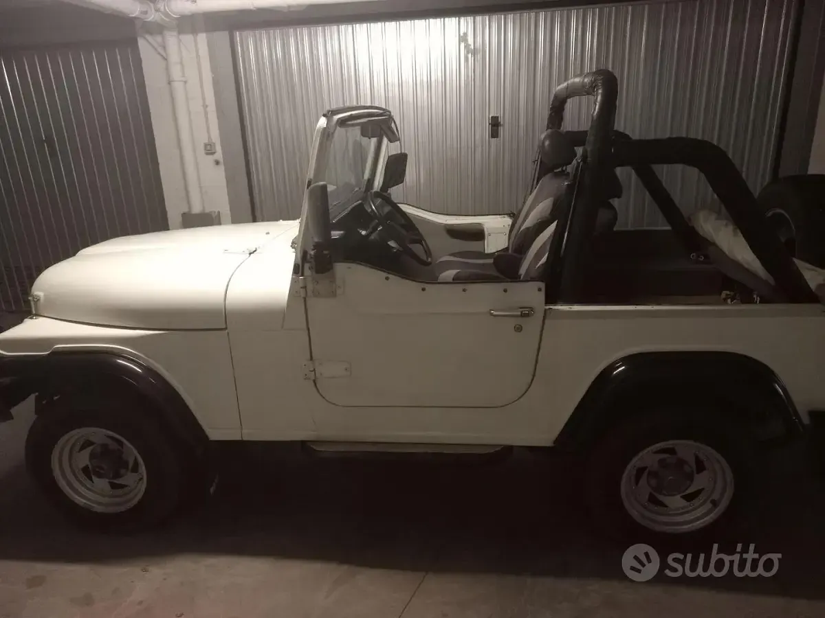 Usata SsangYong Korando 68 CV (50 kW) 1992 Bianco SUV